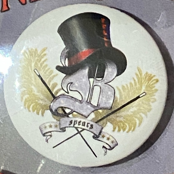 Britney Spears pin set - Picture 3 of 4